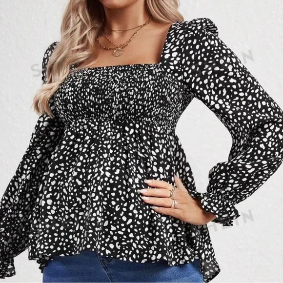 Maternity Allover Print Square Neck Flounce Sleeve Peplum Blouse - Picture 4 of 5